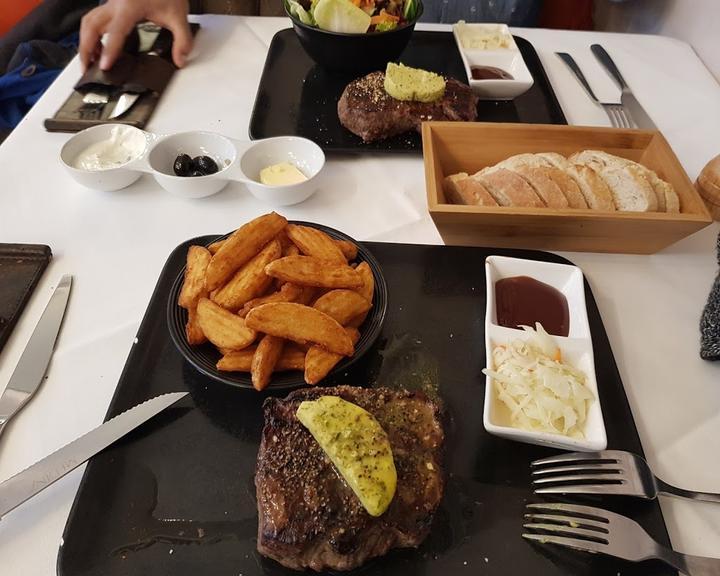 Medina Steaks & More Helal Steakhouse